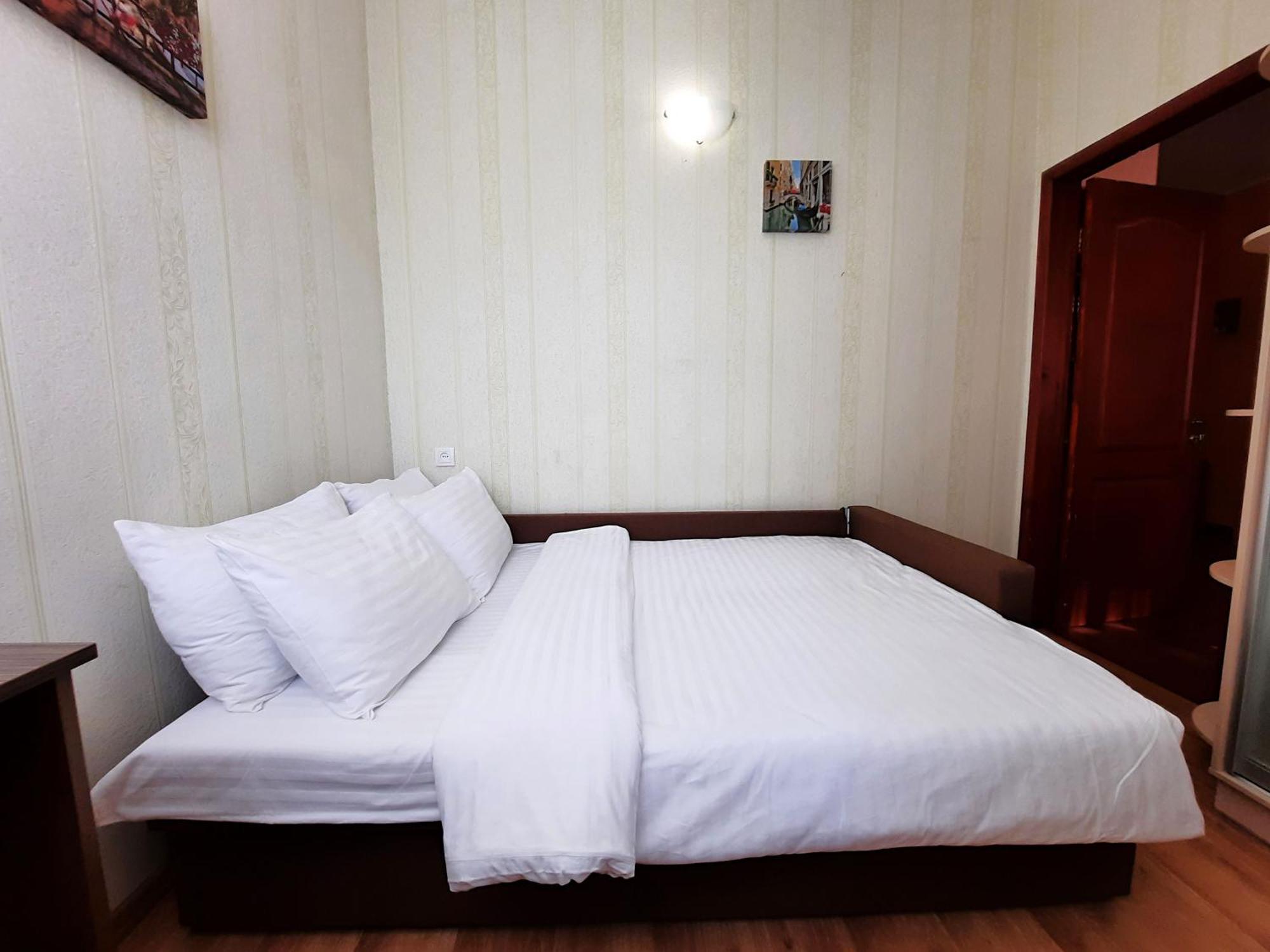 Двокімнатна Квартира В Центрі Біля Готелю Палаццо Мережа Alex Apartments Безконтакнте Заселення 24-7 Poltava Esterno foto